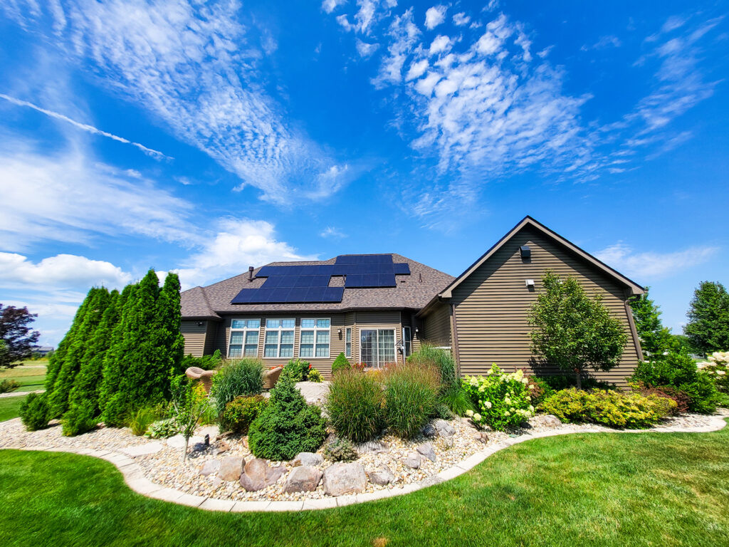 Illinois Net Metering Changes | Beautiful Illinois Solar Home