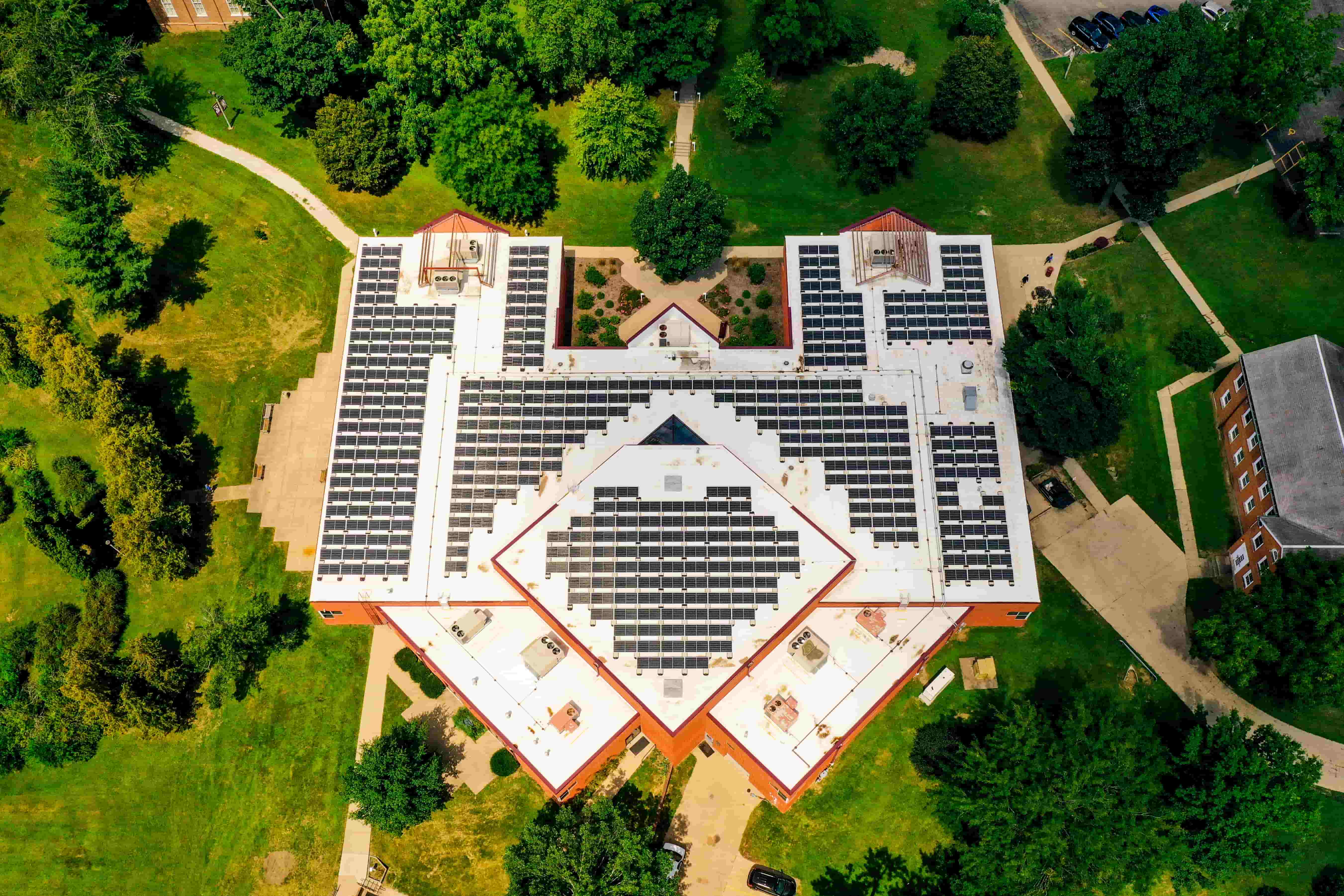 Aerial view of Eureka College rooftop solar array installed by StraightUp Solar