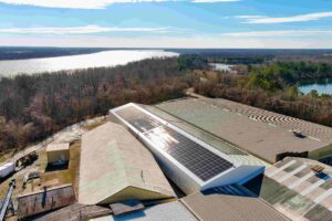 Commercial Solar Tax Credit Update | StraightUp Solar Commercial Installation Beauty Shot in Illinois