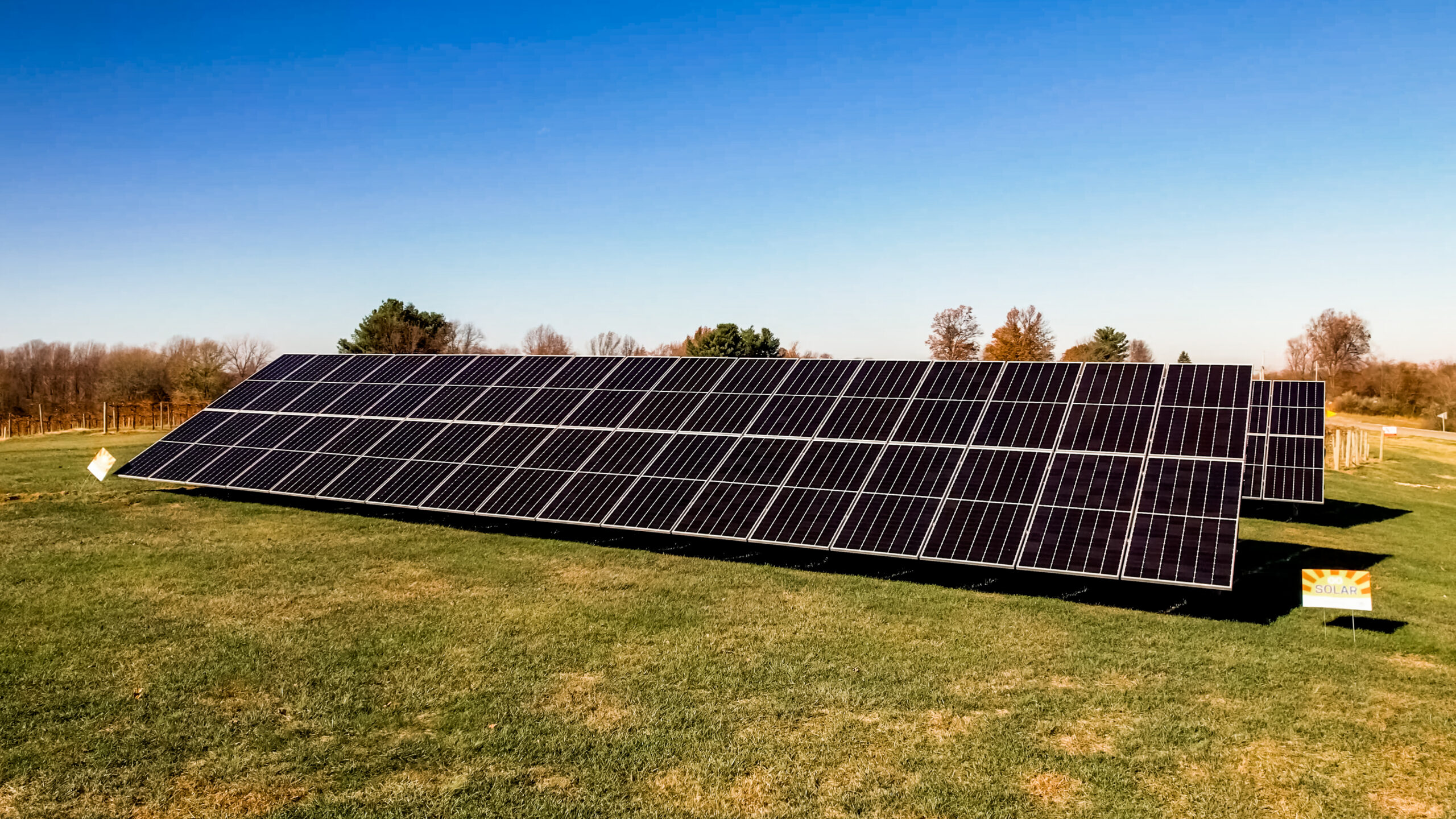 Illinois small business solar installation featuring two ground mounts for Alto Vineyards