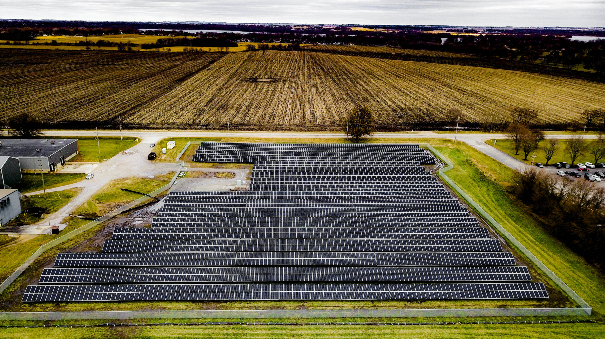 Forge Resources Group’s 982.8 kW manufacturing solar installation in Dekalb, Illinois