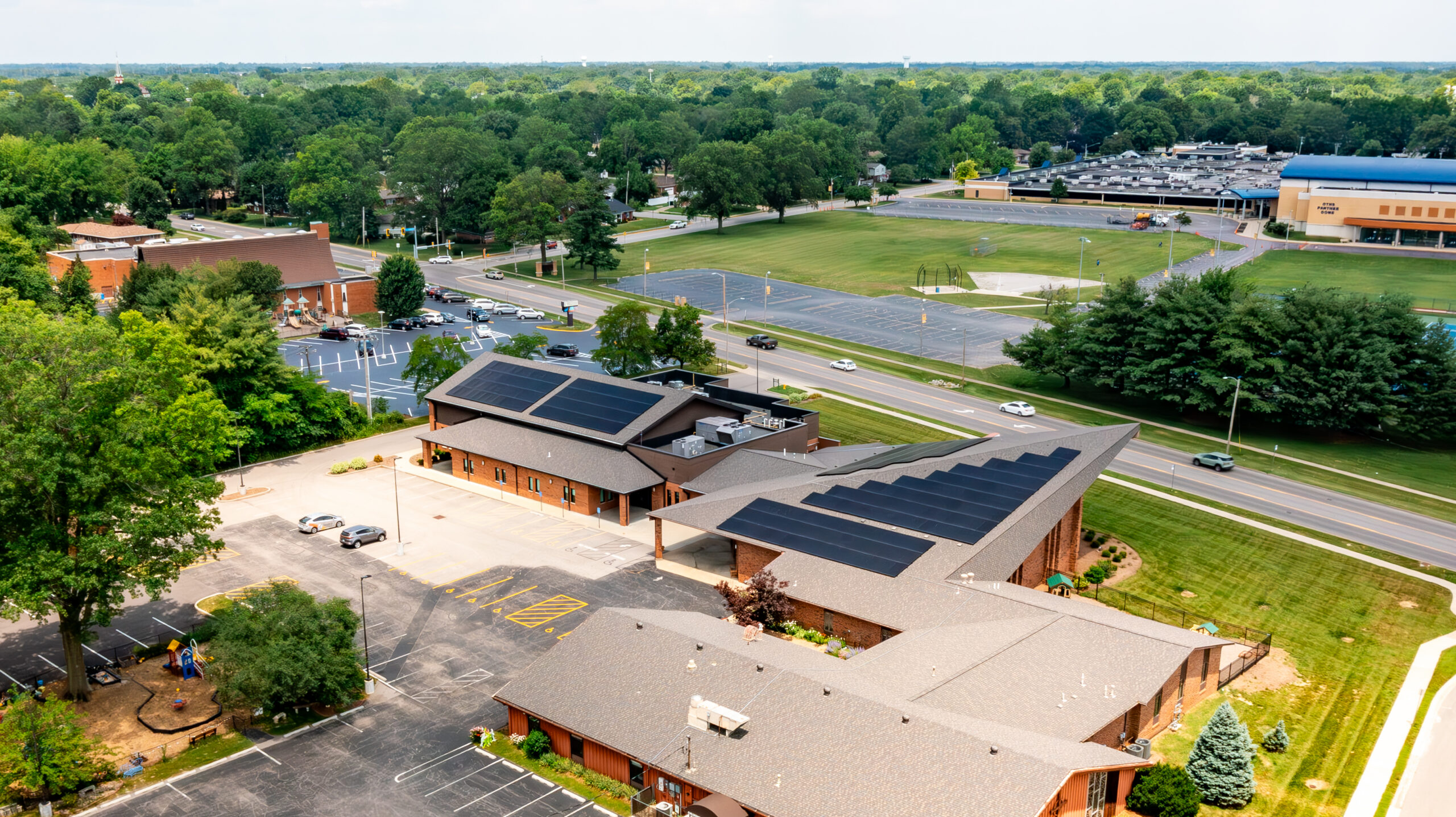 Aerial view of Faith Lutheran Church solar installation in Illinois