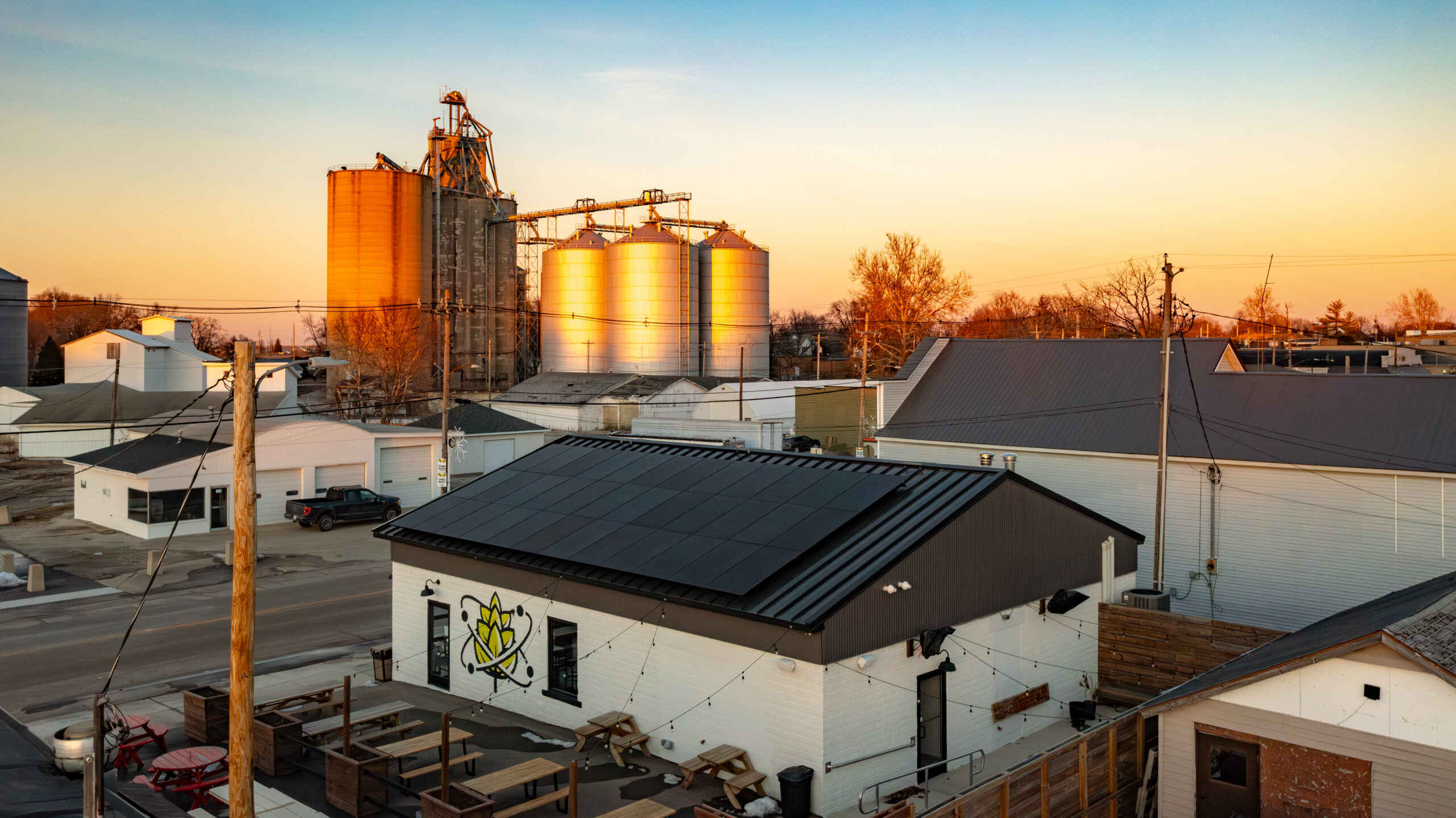 aerial view of Analytical Brewing’s commercial solar installation in Lexington, Illinois